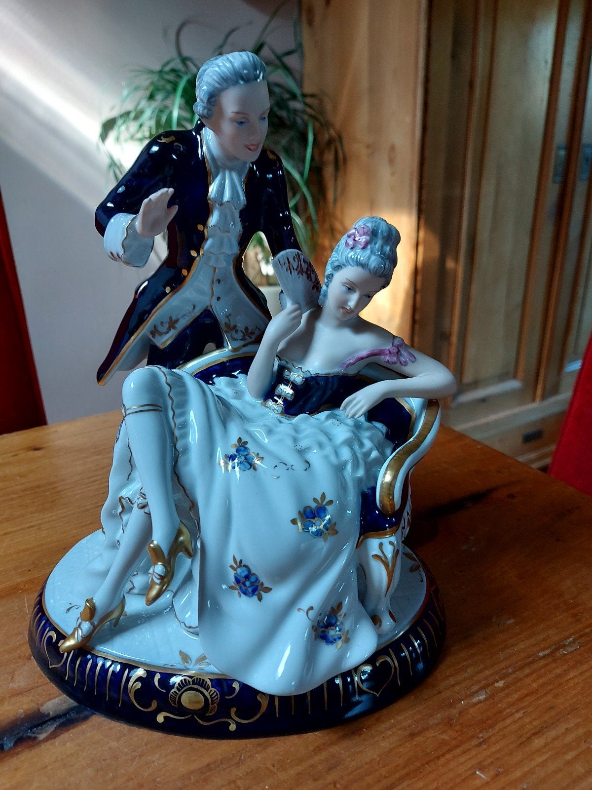 Royal Dux beeld, Ophalen