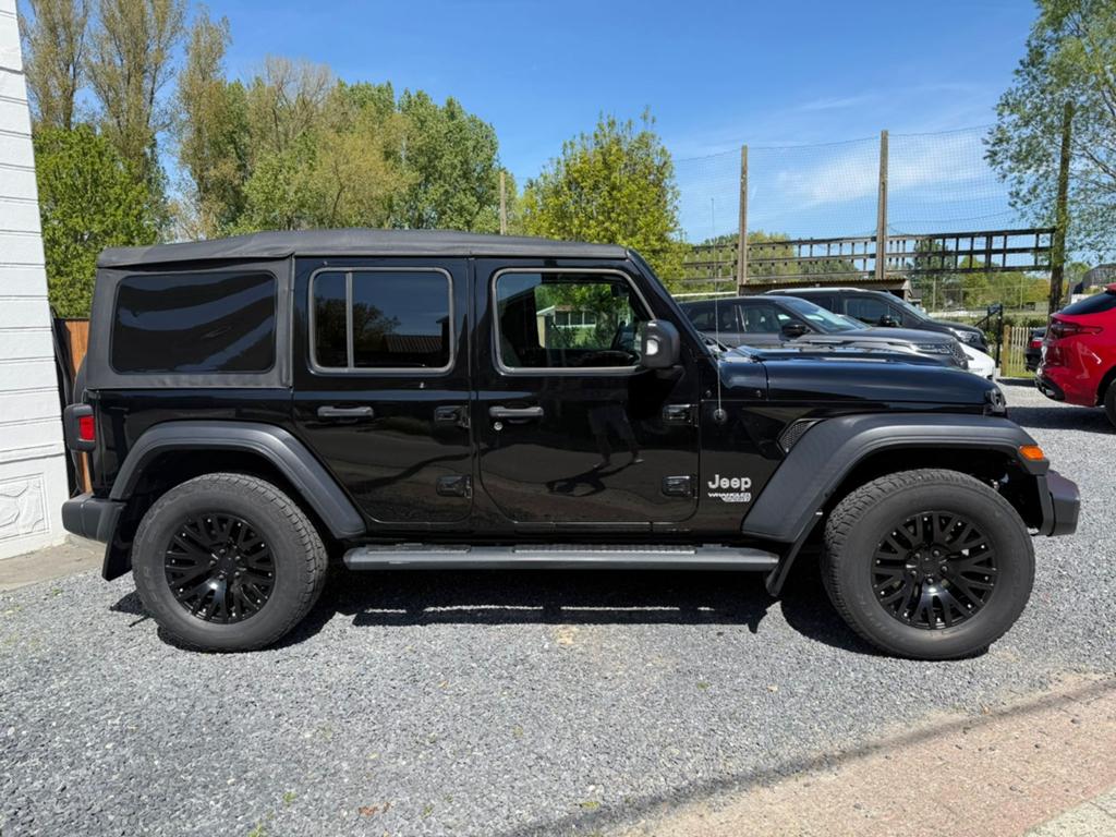 Jeep wrangler UNLIMITED sport 4x4 LV BTW reeds GVV, Auto's, Automaat, Stof, 4 cilinders, Zwart