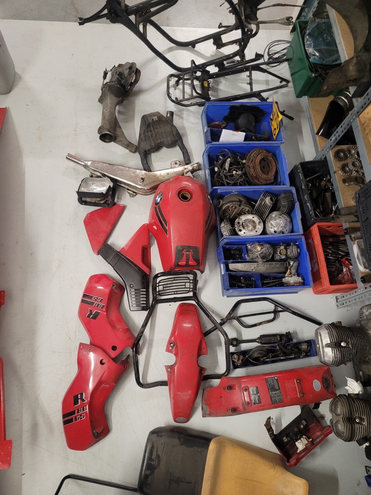 bmw r100 r90 r80 r75 r65 r45 r60 r80gs, Motoren, Ophalen of Verzenden