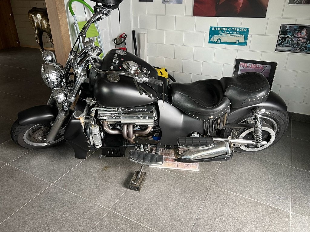 Big Brute V8 5.7l, Entreprise, Occasion, Plus de 35 kW, Chopper