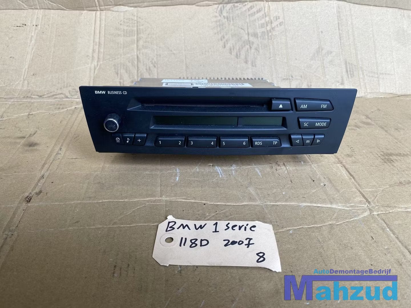 BMW 1 SERIE E87 Origineel Radio cd speler, Petuelring 130
80788  Munich, DE, Info@bmw.de, Utilisé, BMW