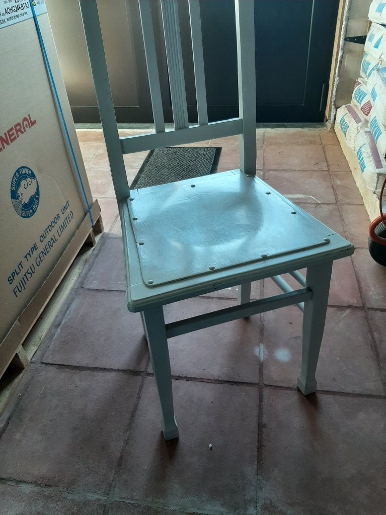 stoel, Huis en Inrichting, Stoelen, Ophalen, Twee, Wit, Zo goed als nieuw