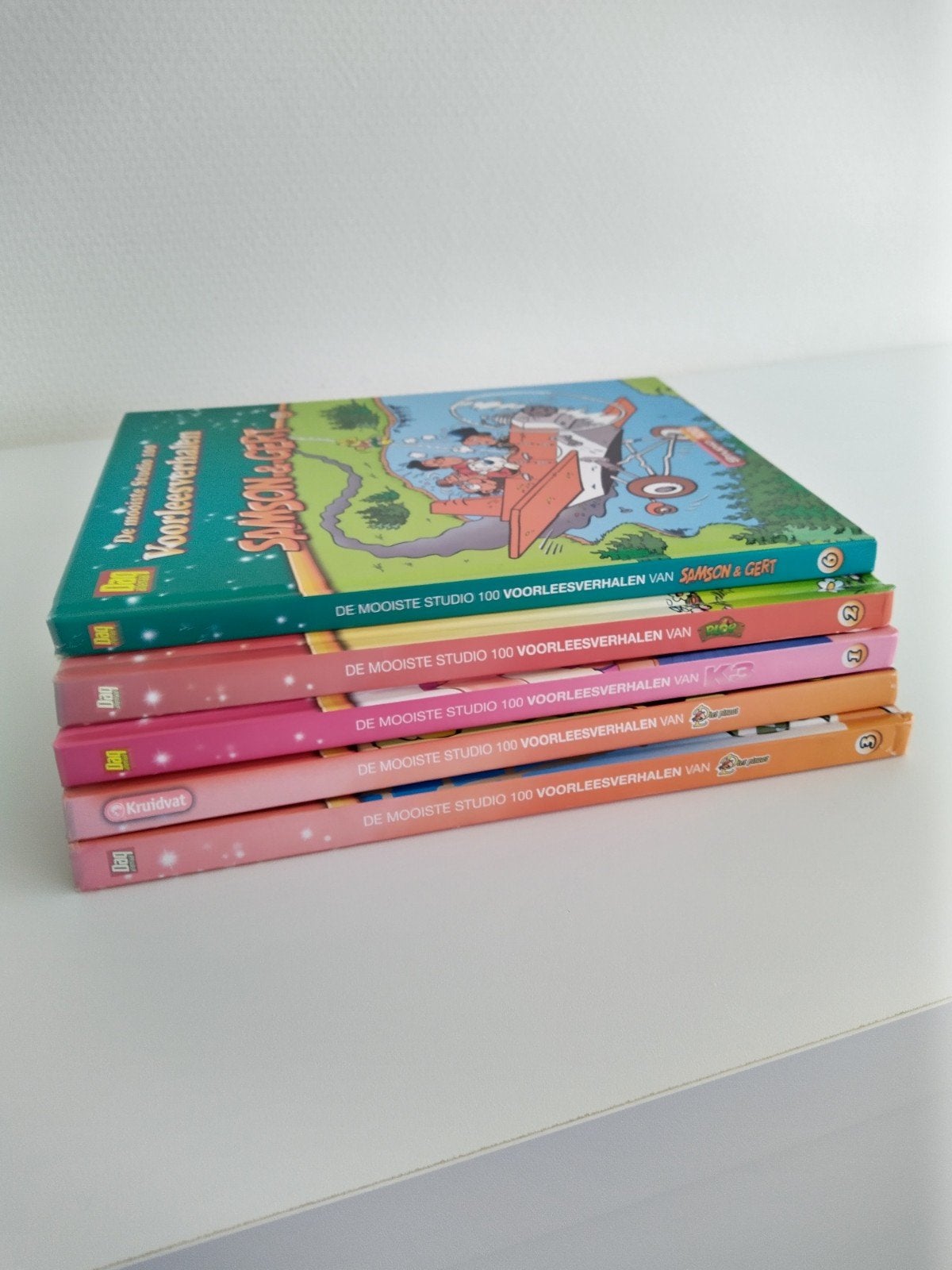 Voorleesboeken van Studio 10, Boeken, Ophalen, Zo goed als nieuw, Studio 100, Fictie algemeen