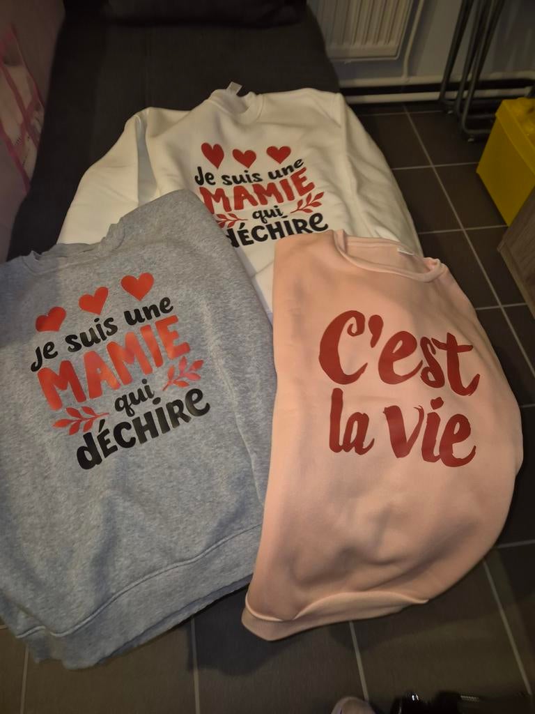 Lot pulls femme taille L, Enlèvement