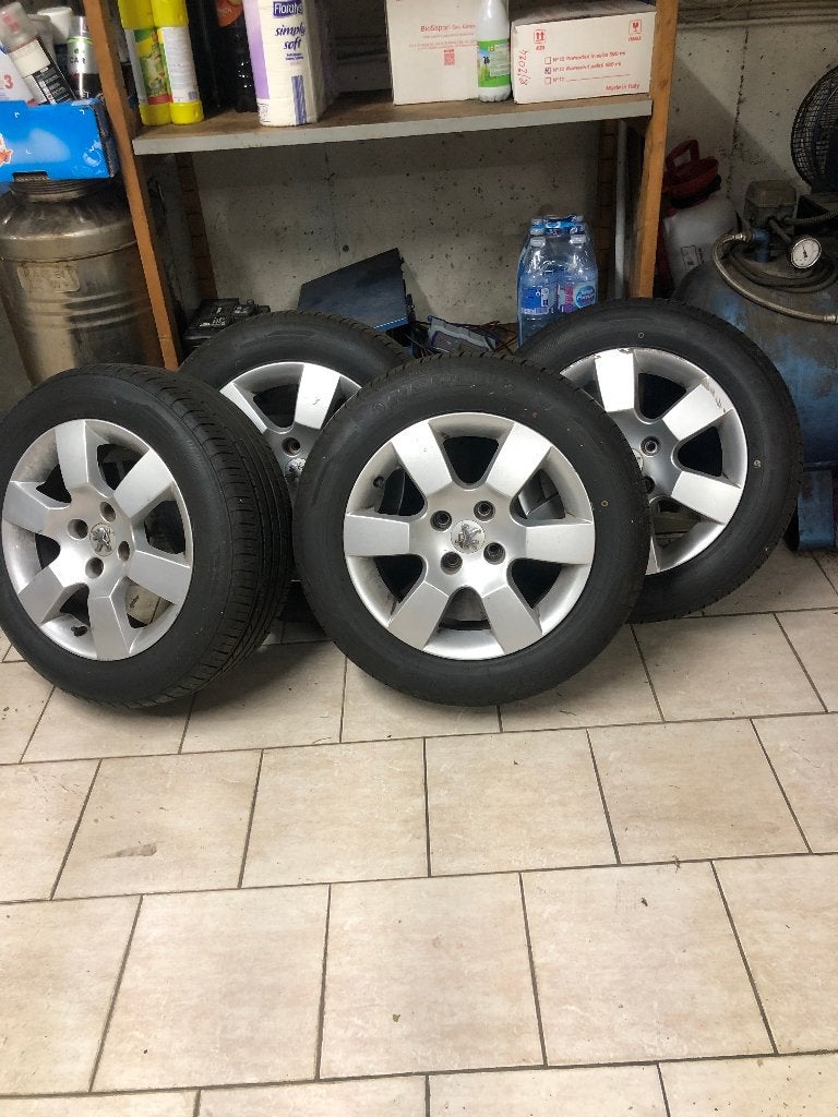 pneus et jantes, Autos : Pièces & Accessoires, Neuf, 16 pouces, Véhicule de tourisme, Pneu(s)