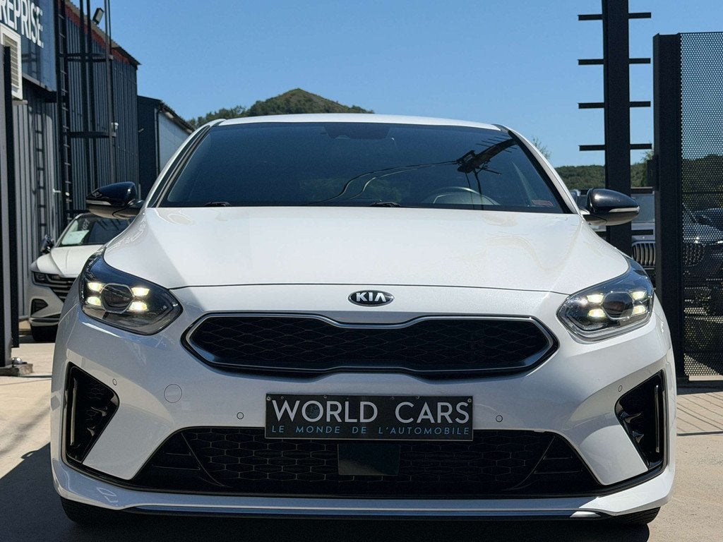Kia ProCeed / pro_cee'd ProCeed 1.4 T-GDi GT-Line CAMERA - N, Auto's, 4 cilinders, Bi-Xenon koplampen, Wit, Bedrijf
