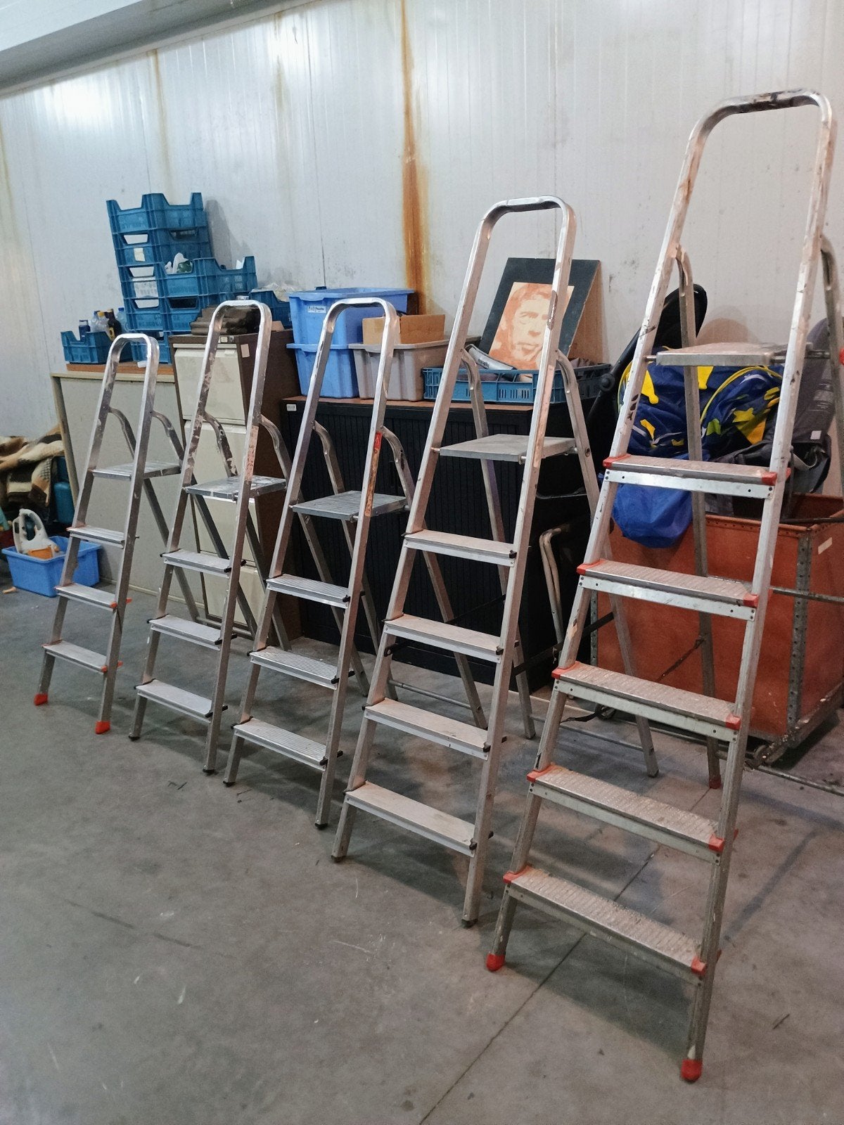 5 ALUMINIUM LADDERS MET 4 TOT 6 TREDEN VAN MAXIMAAL 30€ 49, Doe-het-zelf en Bouw, Ophalen