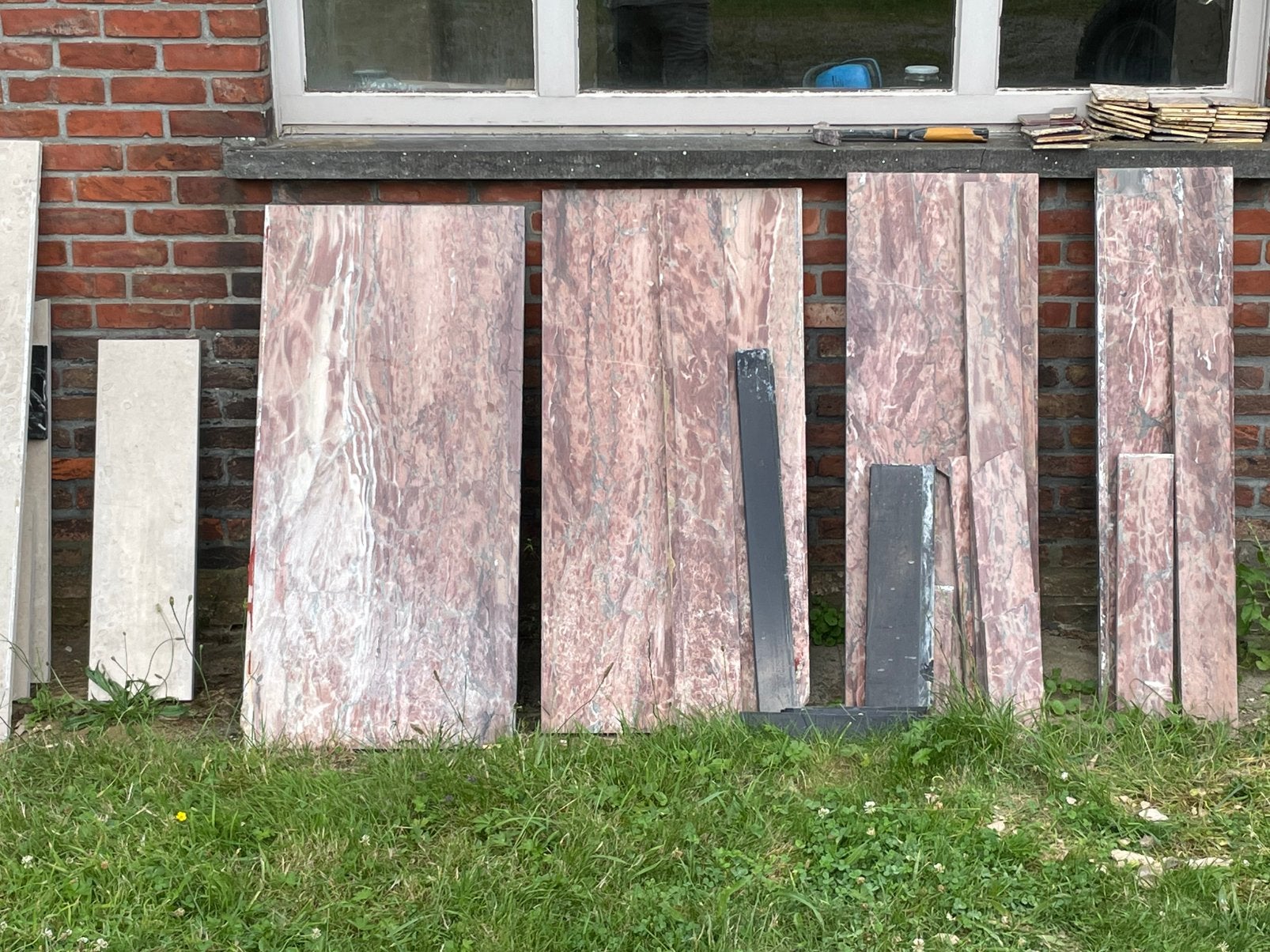 Marmeren sierschouwen, Ophalen, Gebruikt
