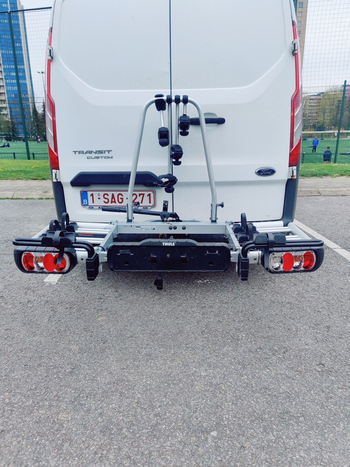 Thule EuroClassic 903 + adaptateur, 4 vélos