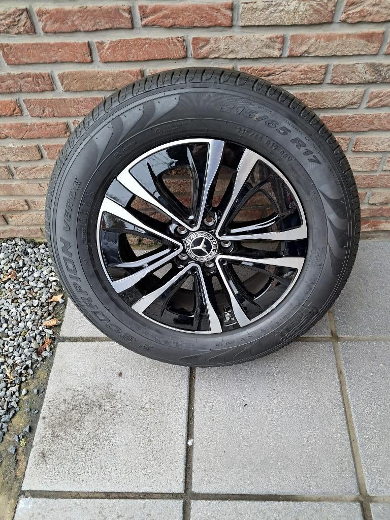 JANTES NEUVES MERCEDES + PNEUS, Neuf, 215 mm, Véhicule de tourisme, Pneus été