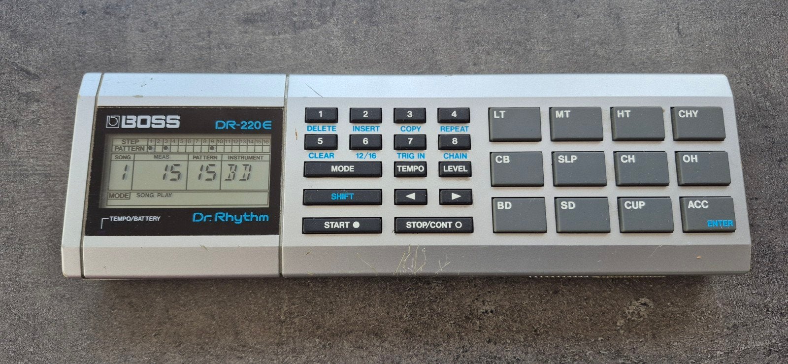 Boss DR-220E drumcomputer, Muziek en Instrumenten, Drumcomputers, Ophalen of Verzenden, Gebruikt, Boss