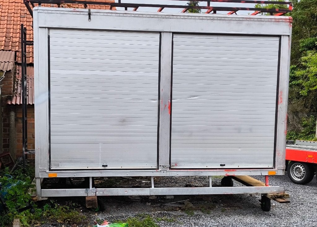 Conteneur/caisse de chargement en aluminium. Inoxydable, 200 à 400 cm, 250 à 300 cm, Enlèvement, Utilisé