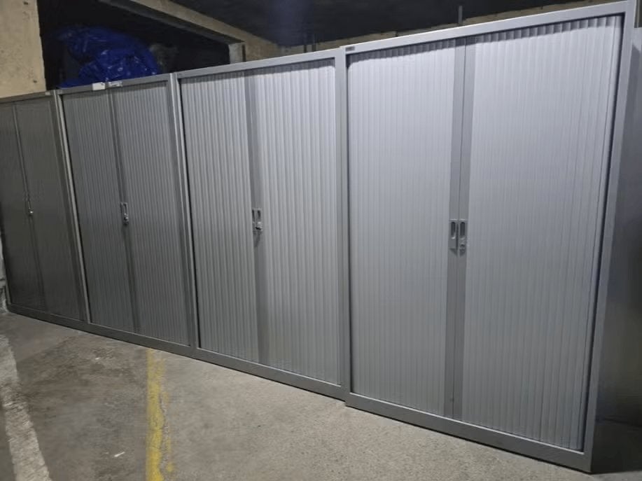 Armoire métallique porte coulissante 195x120x45 + 4 plateau, Enlèvement ou Envoi, Comme neuf