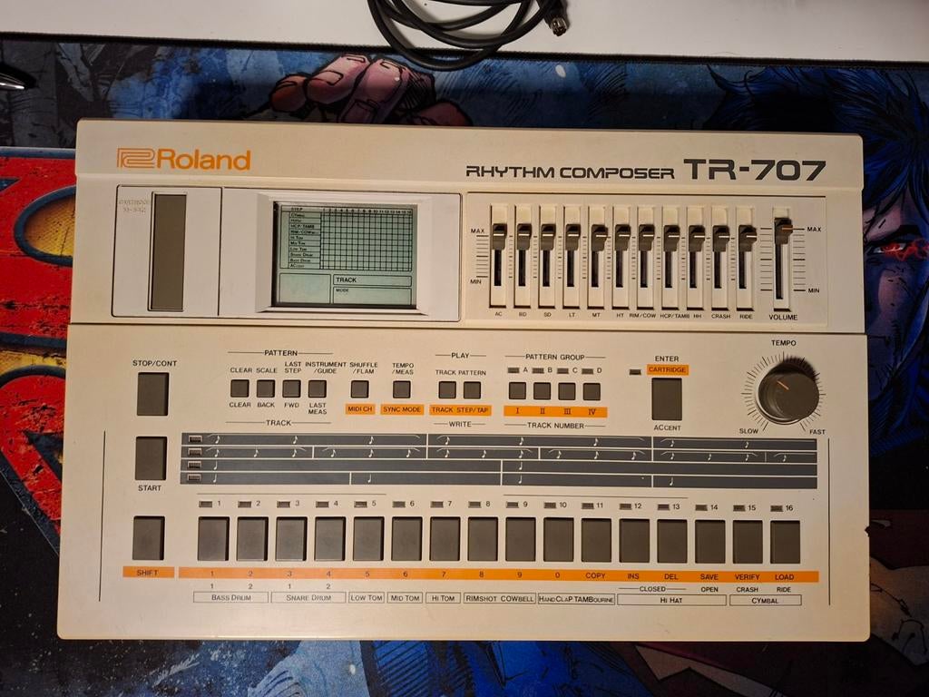 Roland TR-707 (1986), Musique & Instruments, Enlèvement ou Envoi, Roland