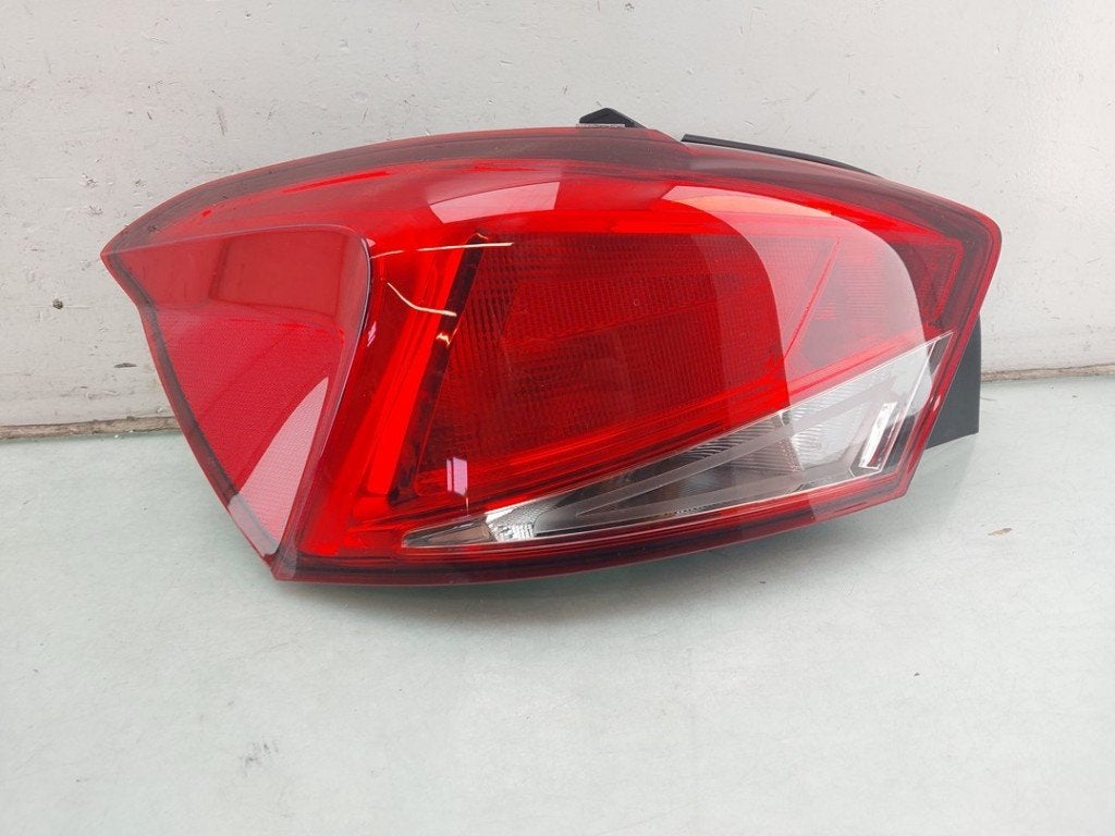 ACHTERLICHT LINKS Ibiza V (KJB) (|6F0945095H|6F0945095F|), Gebruikt, Rixbecker Straße 75
59552  Lippstadt, DE, Info@forvia.com