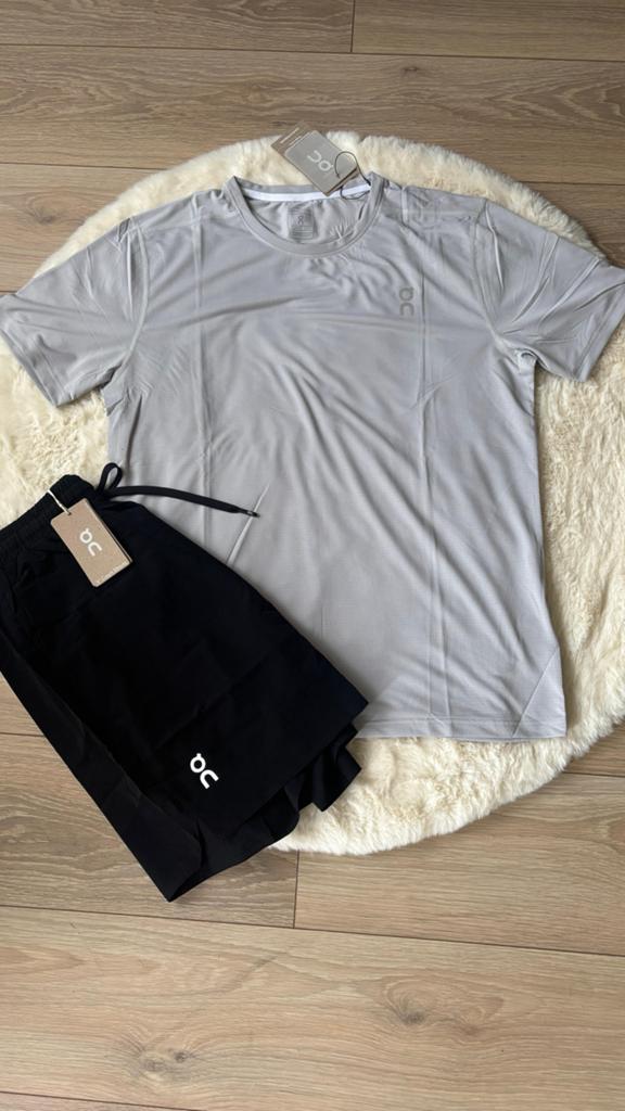 Zomer setjes - nike - under armor - QC, Kleding | Heren, T-shirts, Ophalen of Verzenden, Nieuw, Overige maten
