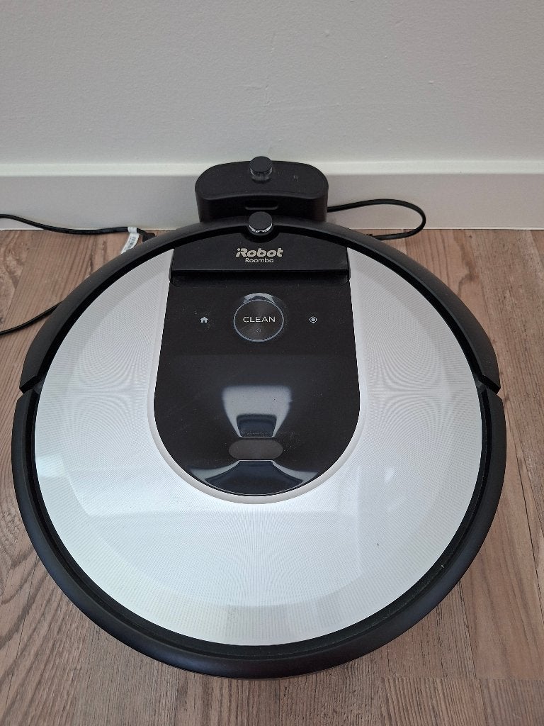 iRobot Roomba i7 robotstofzuiger, Electroménager, Aspirateurs, IRobot, Réservoir, Enlèvement, Utilisé