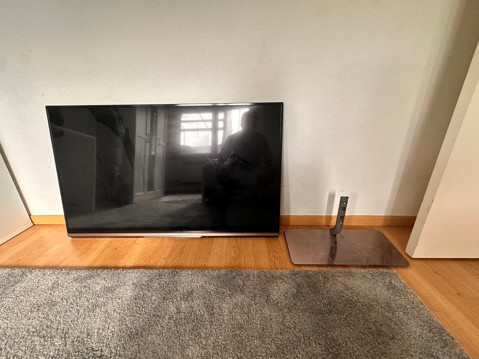 Philips Tv Defecte GRATİS, Ophalen, Zo goed als nieuw, Philips