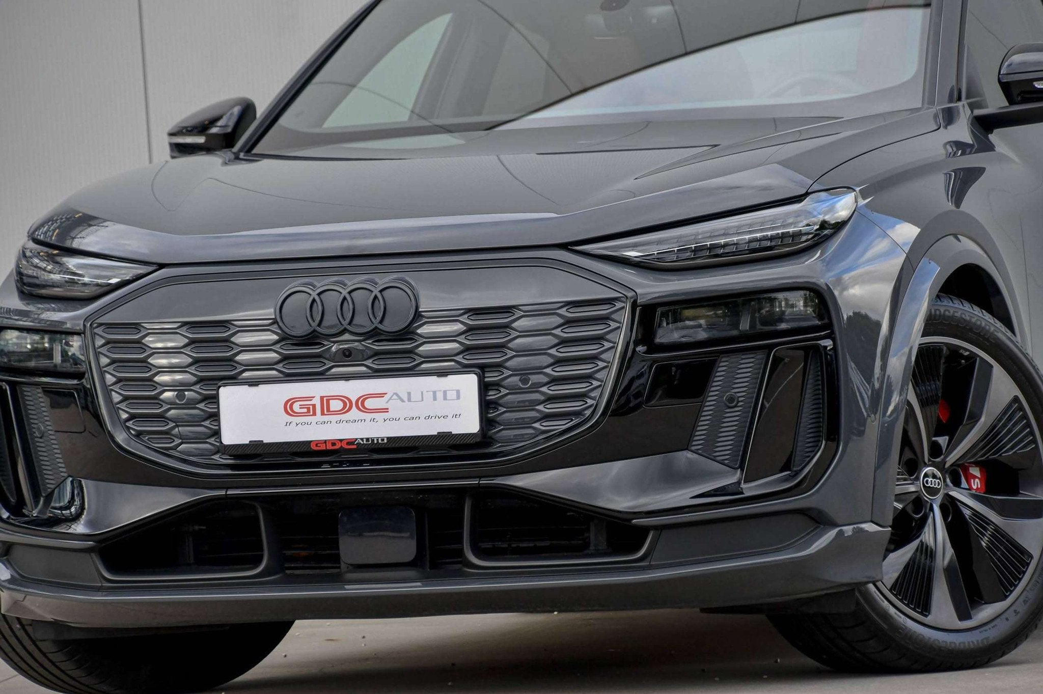 Audi SQ6 e-tron SQ6 Sportback e-Tron 100 kWh Quattro Edition, Autos, Cuir, Argent ou Gris, Achat, Entreprise