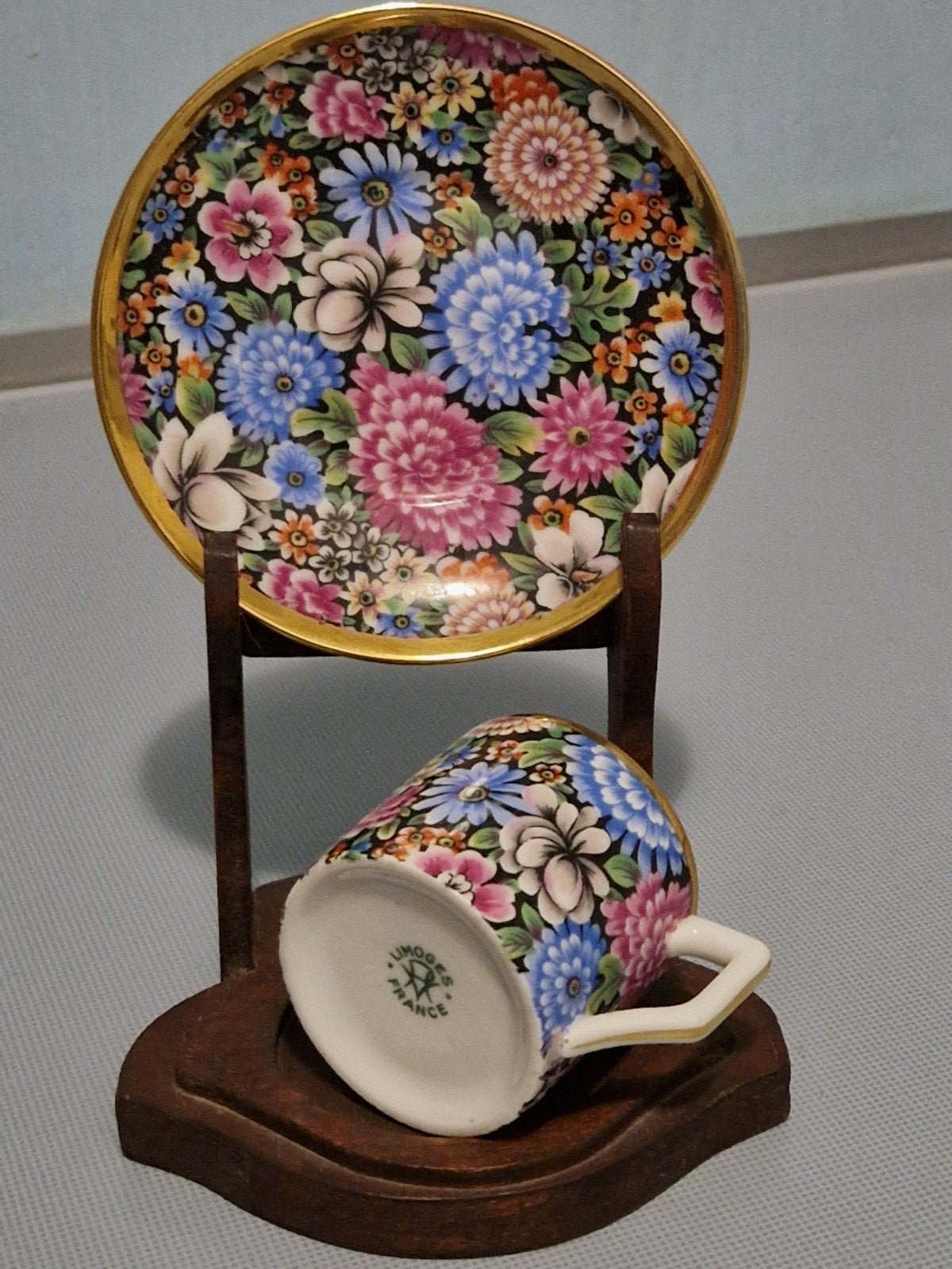 Moccatasje en schoteltje  limoges bloemmotief, Enlèvement