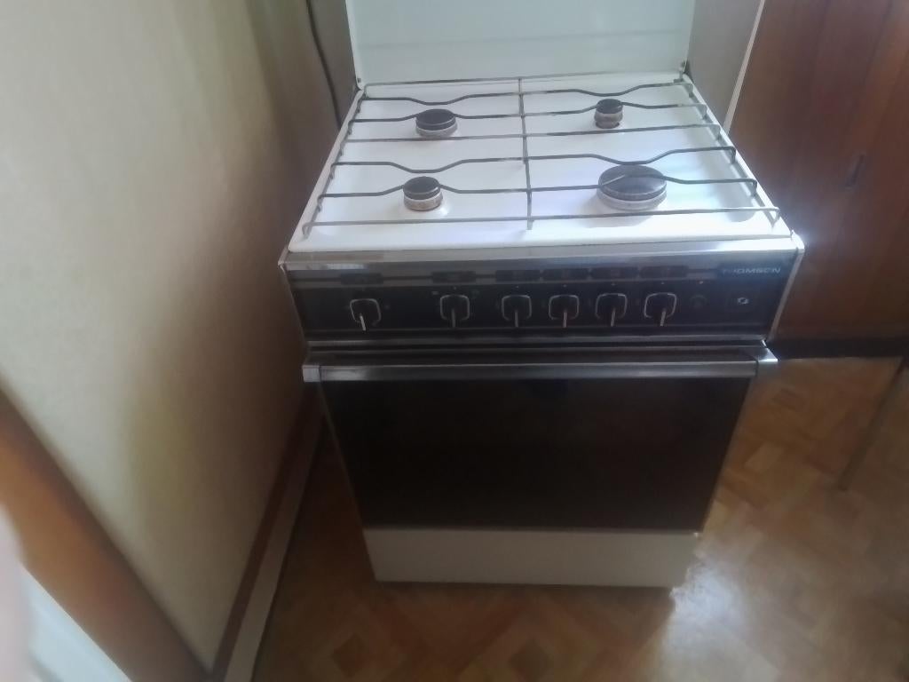 Cuisiniere gaz 60 euros, Ophalen, Gebruikt, Gas