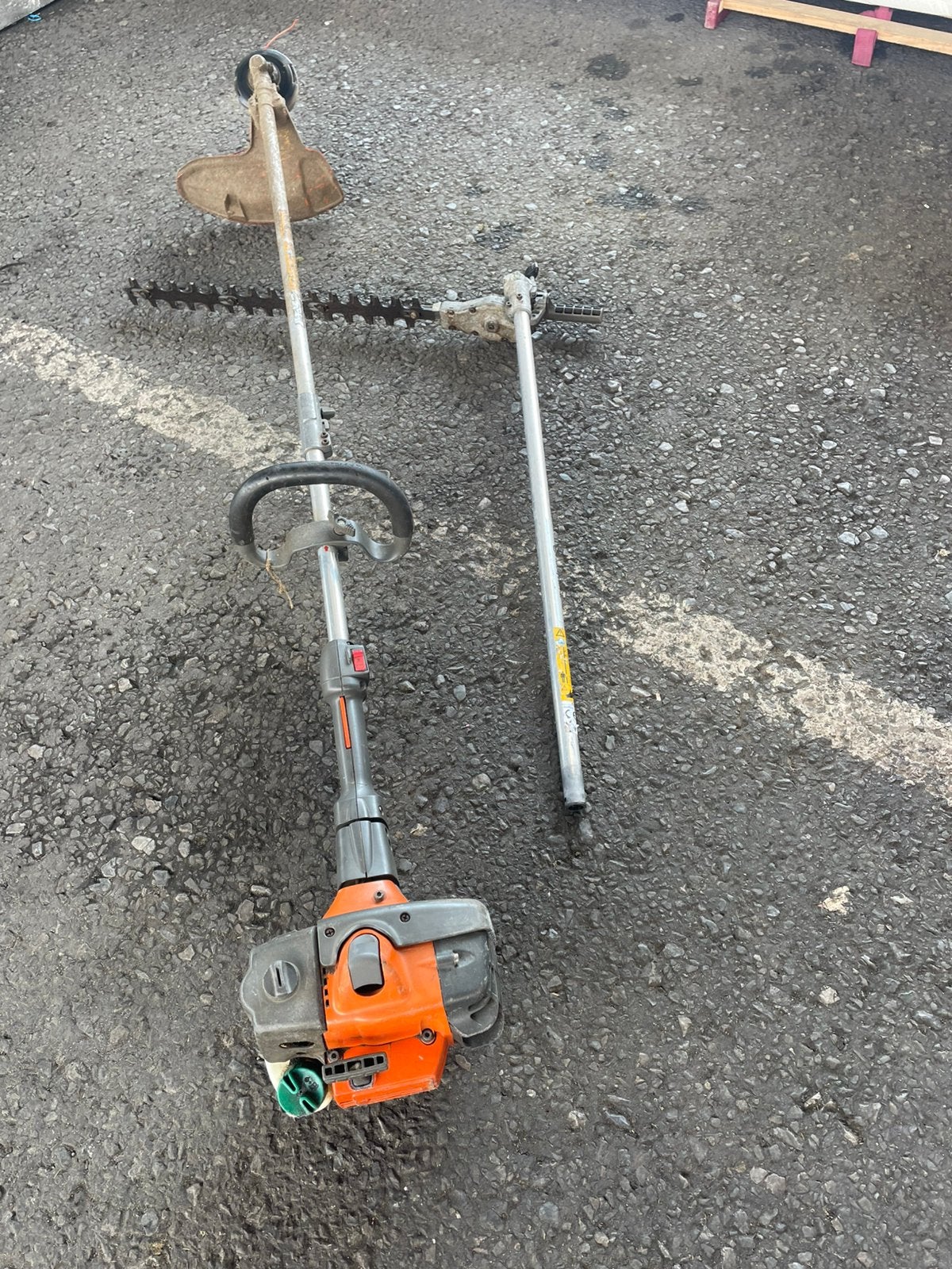 husqvarna 327HE3x., Tuin en Terras, Bosmaaiers, Ophalen of Verzenden, Zo goed als nieuw