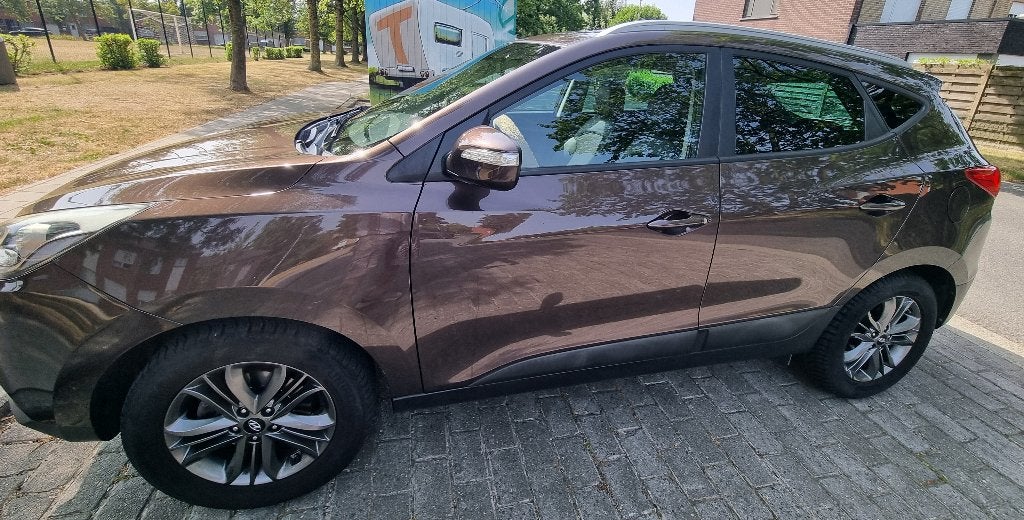 Hyundai IX35 1.6cc essence, Euro 5, 750 kg, Boîte manuelle, Entretenue par le concessionnaire