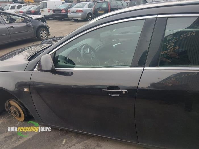 Portier 4Deurs links-voor van een Opel Insignia (GAR), Gebruikt, -, Deur, -