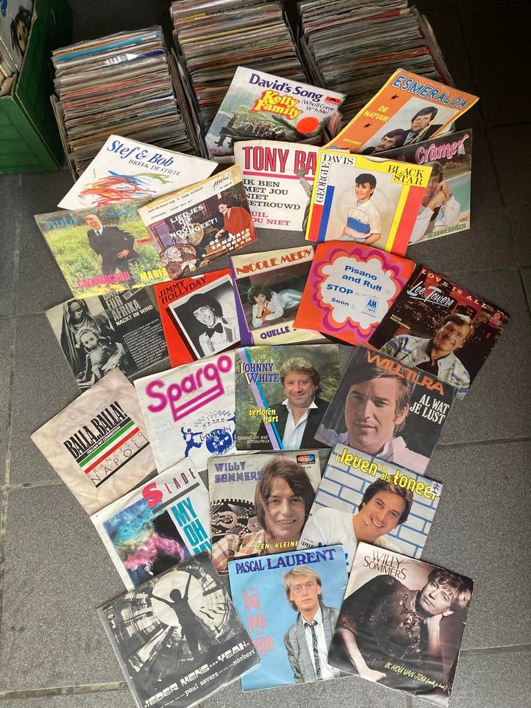 Lot van 250 SINGLES/Nederlands-Vlaams-.Oldies…, Ophalen of Verzenden, Zo goed als nieuw, Pop