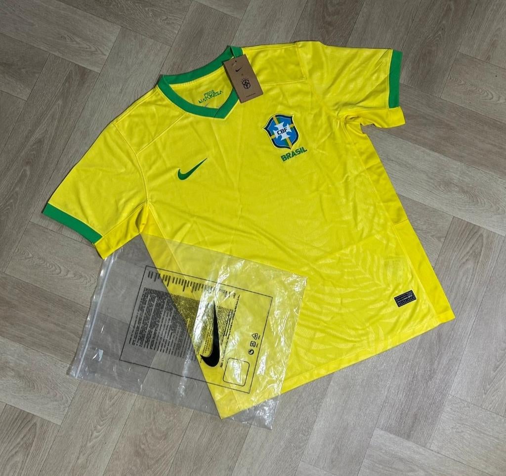 geel Brazilië shirt, Maat M, Ophalen of Verzenden, Shirt