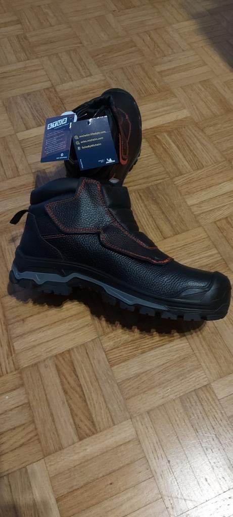 Chaussures sécurité Michelin, Enlèvement, Comme neuf