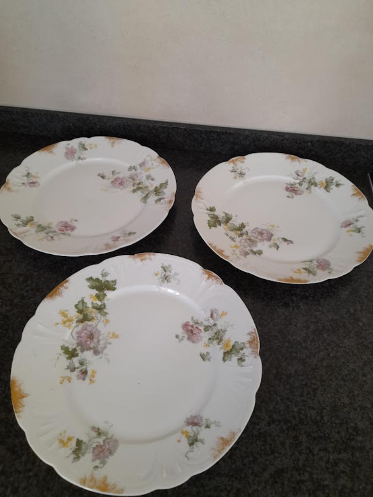 3 porseleinen borden Limoges, Antiek en Kunst, Ophalen