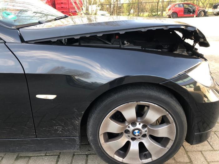 Aile avant droite d'un BMW 3-Serie (475), -, 3 mois de garantie, Utilisé, -