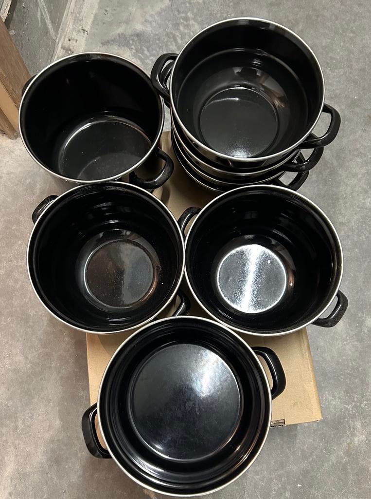 4 pots à moules, Enlèvement, Comme neuf