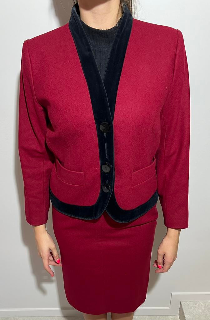 Tailleur Yves saint Laurent en laine, Rouge, Taille 38/40 (M), Enlèvement ou Envoi, Porté