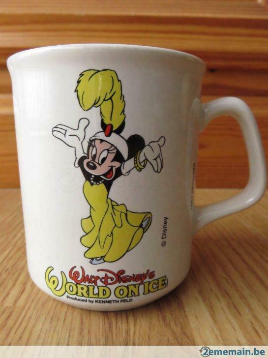 superbe mug tasse minnie world on ice de walt disney 1997, Utilisé, Tasse(s) et/ou soucoupe(s)