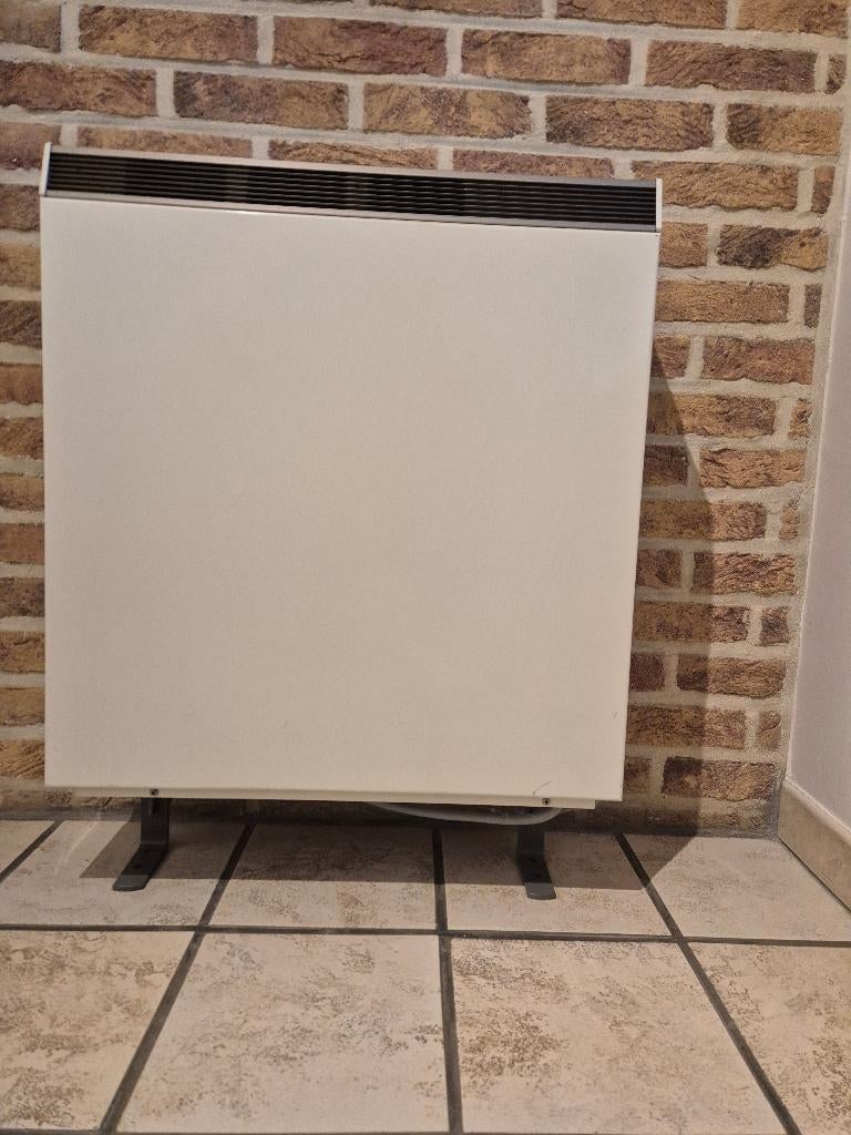 Elektrische verwarming 1,2KW (statische accumulatie), Doe-het-zelf en Bouw, Ophalen, 30 tot 80 cm, Gebruikt, Kachel
