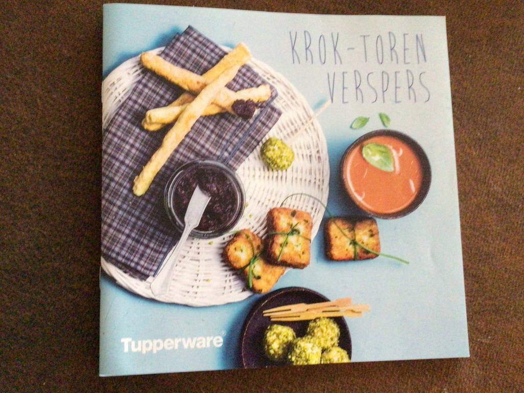 Croctors avec 4 piquets Tupperware, Enlèvement ou Envoi, Neuf