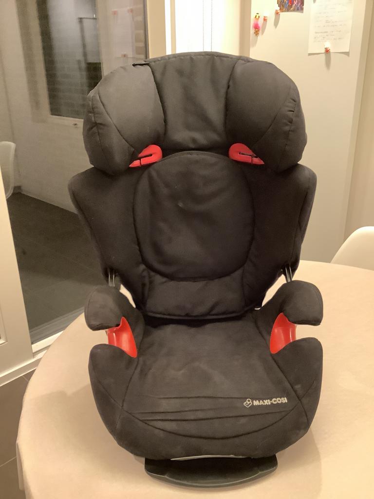Autostoel MaxiCosi Rodi, Kinderen en Baby's, Ophalen, Zo goed als nieuw