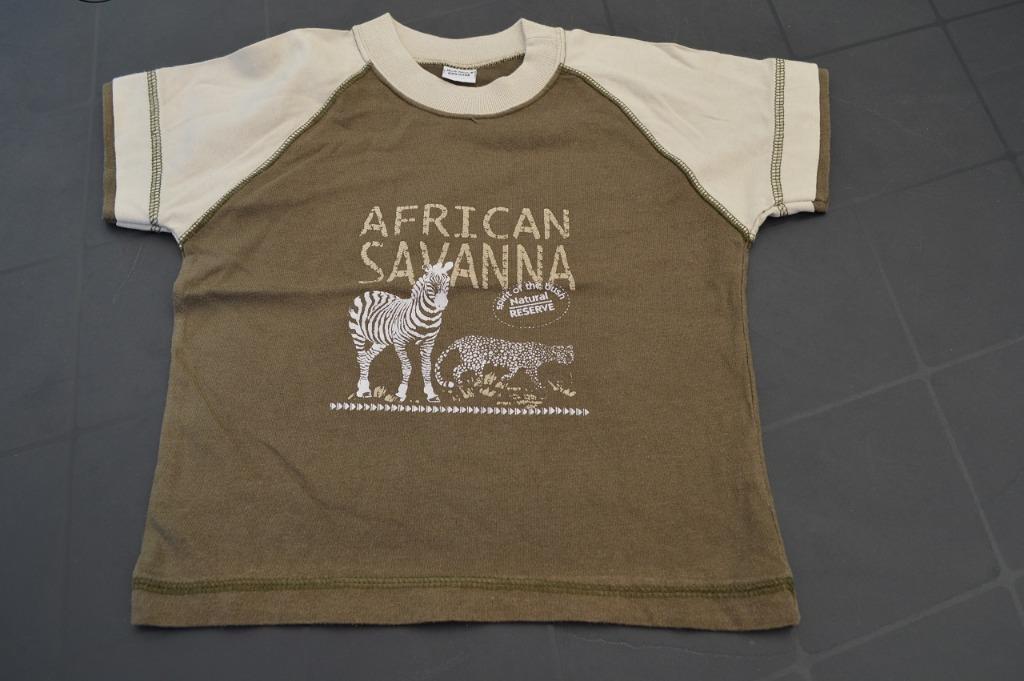 T-shirt african savanna kaki beige maat 110, Garçon, Blue seven, Enlèvement ou Envoi, Chemise ou À manches longues