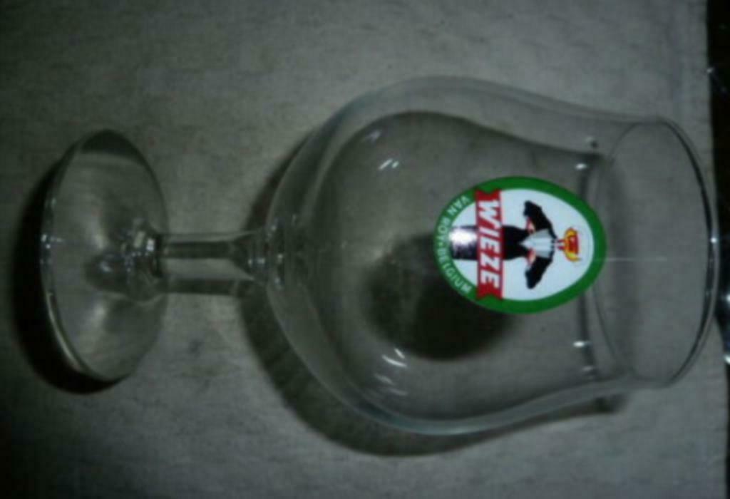 #M bier glas WIEZE Van Roy Belgium " Bolglas groen ", Enlèvement ou Envoi, Neuf, Verre à bière