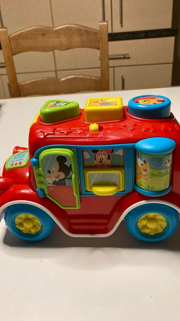 Mickey mouse bus van Disney geeft muziekdie jekan afzetten, Kinderen en Baby's, Ophalen, 6 maanden tot 2 jaar