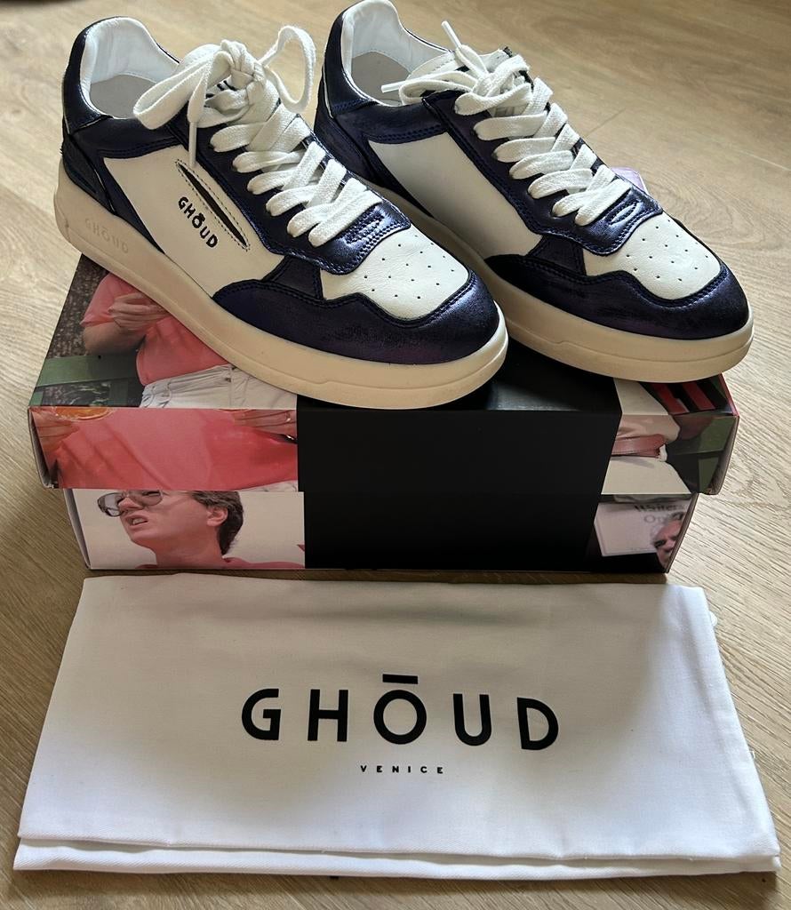 Ghoud sneakers maat 39, Ophalen, Zo goed als nieuw, Wit, Sneakers