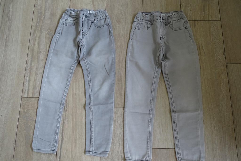 2 identieke grijze broeken Hema skinny fit maat 122, Kinderen en Baby's, Kinderkleding | Maat 122, Broek, Gebruikt, Meisje, Ophalen of Verzenden