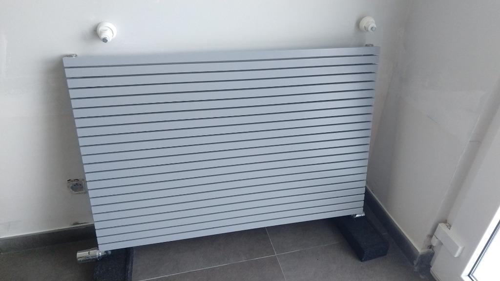 Vasco Carré CPHN1 horizontale Design radiator RAL7040, Ophalen, 30 tot 80 cm, Gebruikt, Hoog rendement (Hr)