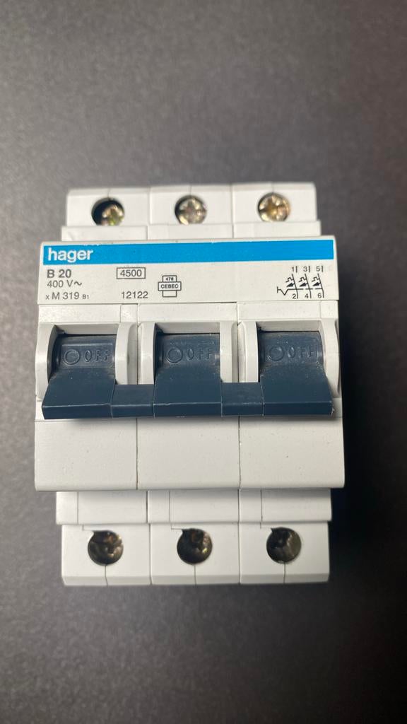 Hager 3P-B-20A, Bricolage & Construction, Enlèvement, Comme neuf