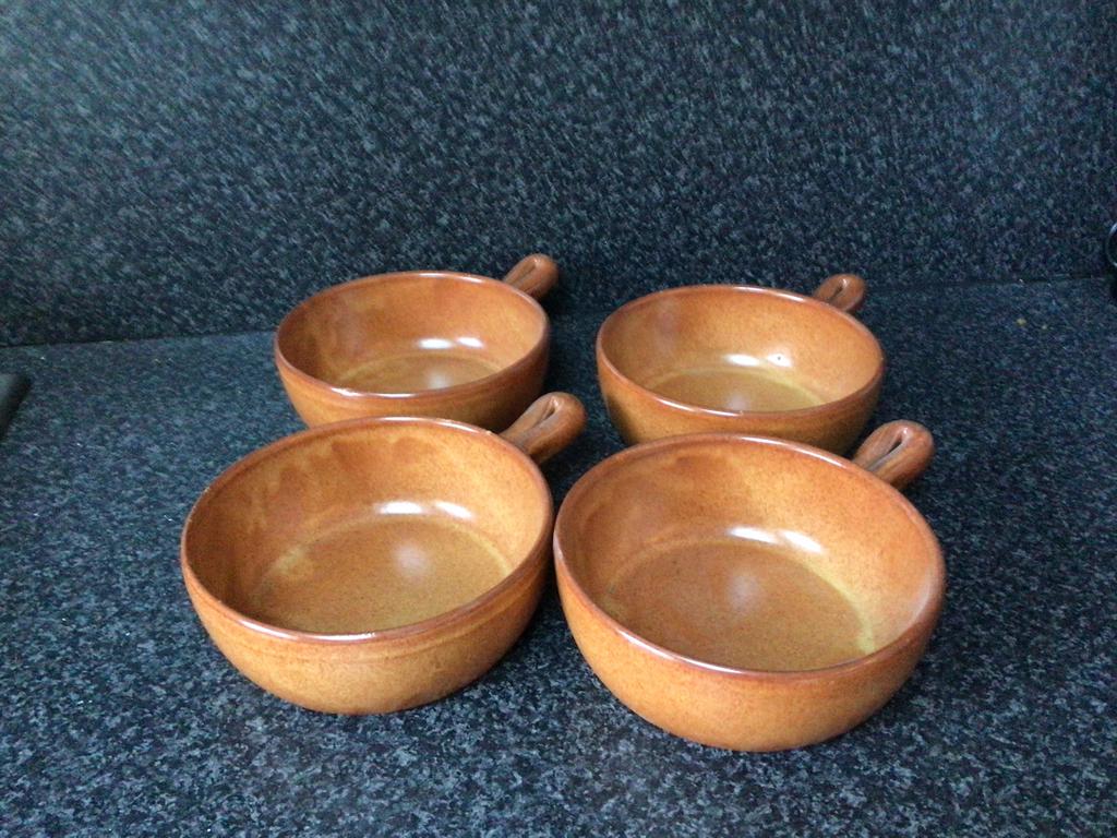 4 spaghetti borden, Huis en Inrichting, Ophalen, Bord(en)