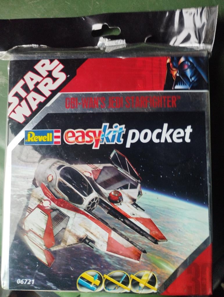 Revell 06721 STAR WARS Obi Wan's Jedi Starfighter, Hobby en Vrije tijd, 1:72 tot 1:144, Revell, Nieuw, Ophalen of Verzenden