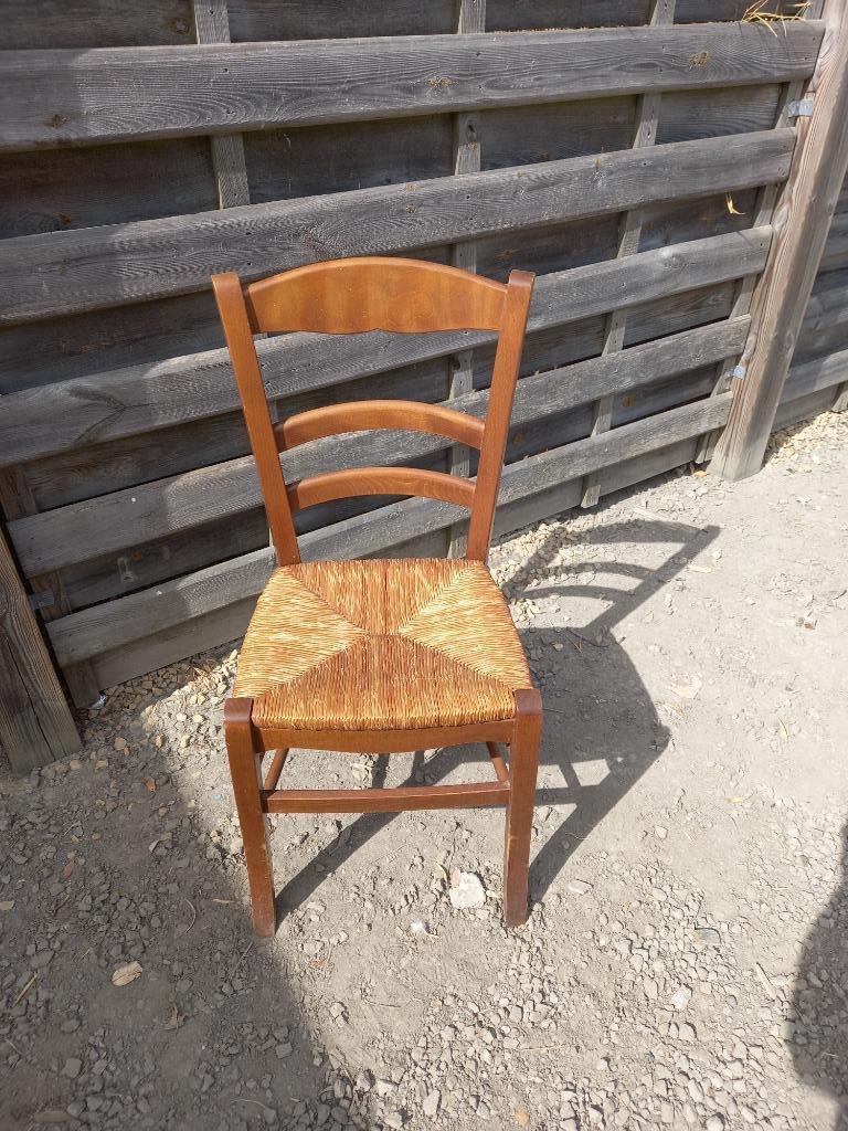 houten stoelen 27 stuks, Ophalen, Gebruikt, Riet of Rotan, Vijf, Zes of meer stoelen