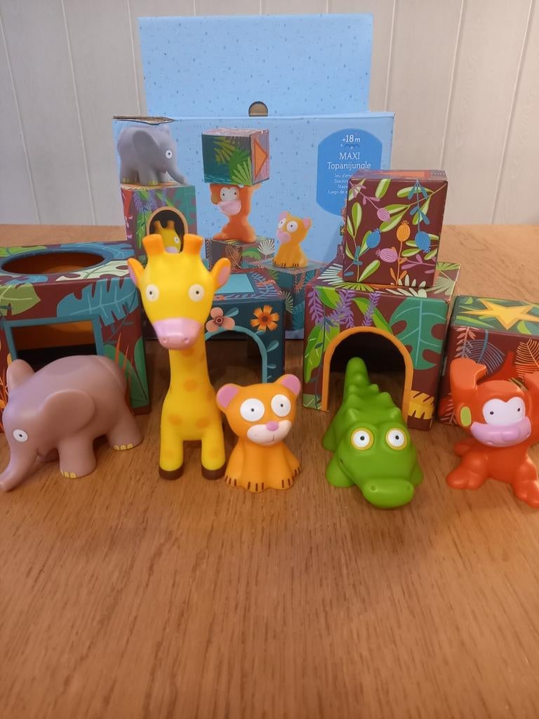 Topanijungle 10-delig stapelspel 10€, Ophalen, Zo goed als nieuw